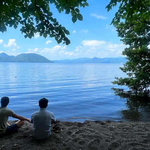 Lakeside Hideout 003